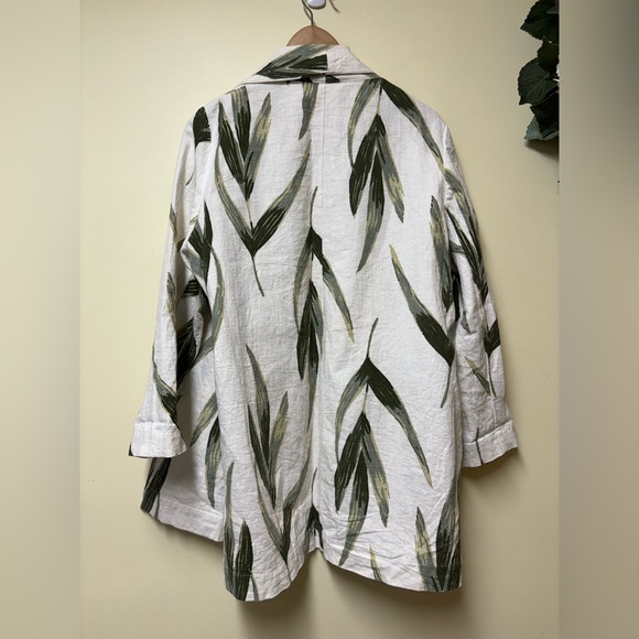 Zulu & Zephyr Ramie Boxy Cream & Green Leafy Canopy Blazer - Medium - Picture 8 of 8
